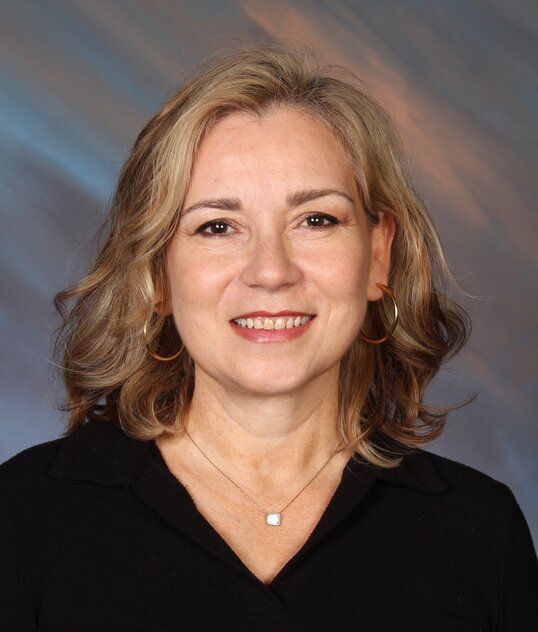 Elizabeth De La Torre